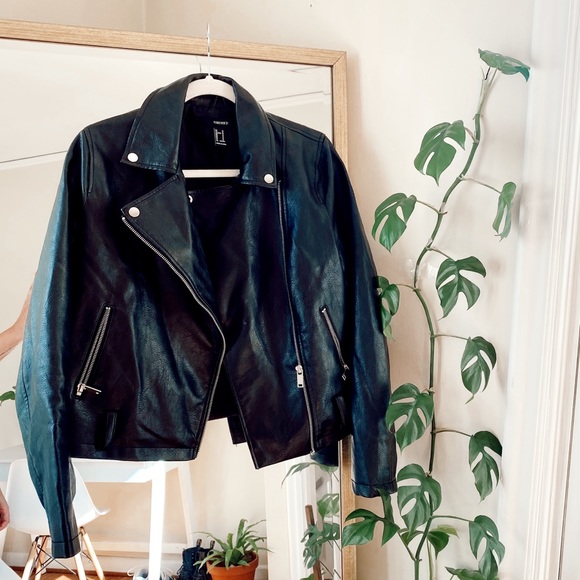 Forever 21 Jackets & Blazers - Black (fake) leather jacket